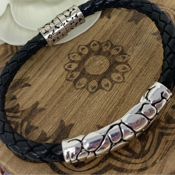 Premier Designs Cobblestone Bracelet - Picture 6 of 9